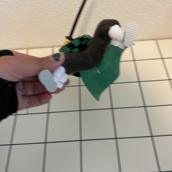 Tanjiro Demon Slayer Figure - Picture 4 of 4